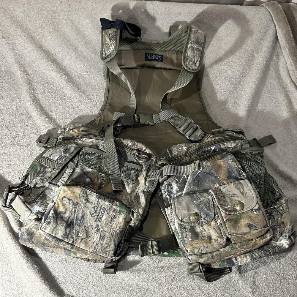 Vtg MidwayUSA Realtree Edge Camo Turkey Hunting Vest Adjustable Multi Pocket